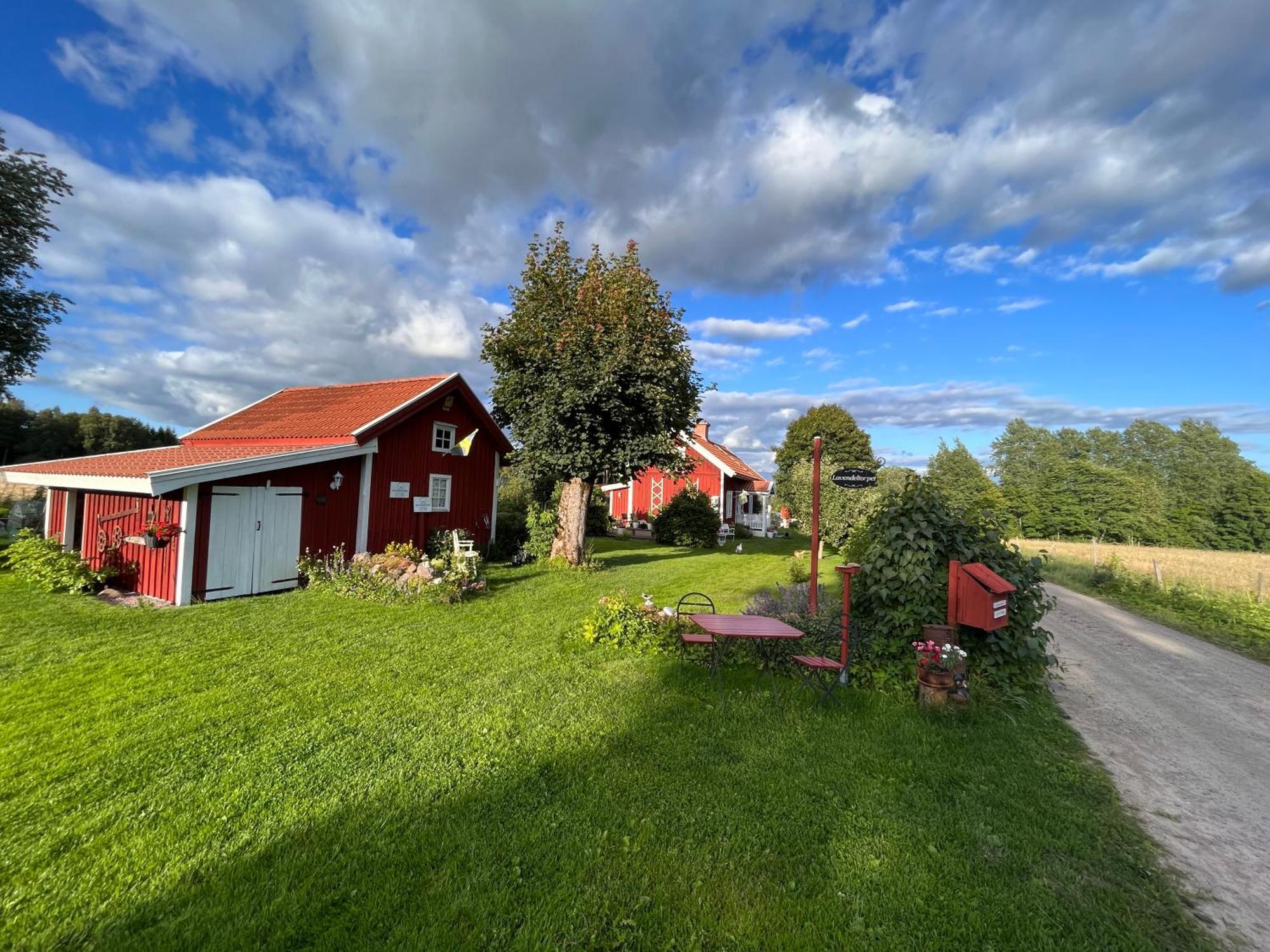 Lavendeltorpet Bed & Breakfast Haggum Dış mekan fotoğraf